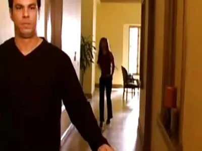Брутални водопроводчици porno klipove bg чукат прислужницата с два клика.