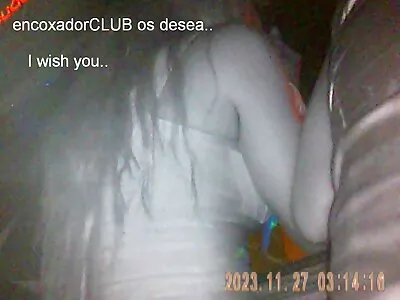 Русата красавица скочи seks i porno klipove върху члена на пича.