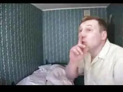 Напомпана гледачка чука артиста в филми с лесбийки анален .